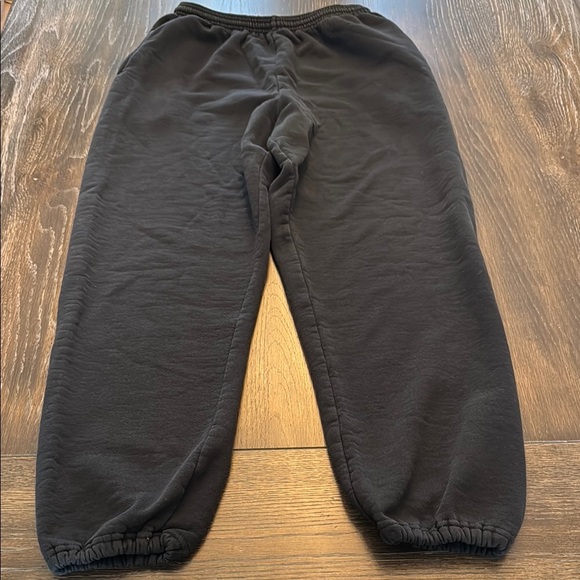 Russell Athletic Dri Power Black Jogger Sweat Pants Size Medium - Picture 1 of 3